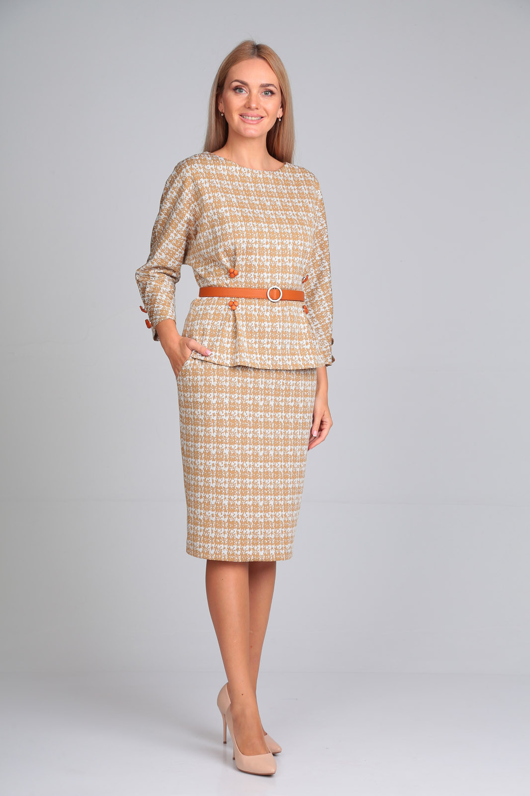 Костюм Gamma & Gracia 601 бежевый клетка - фото 1